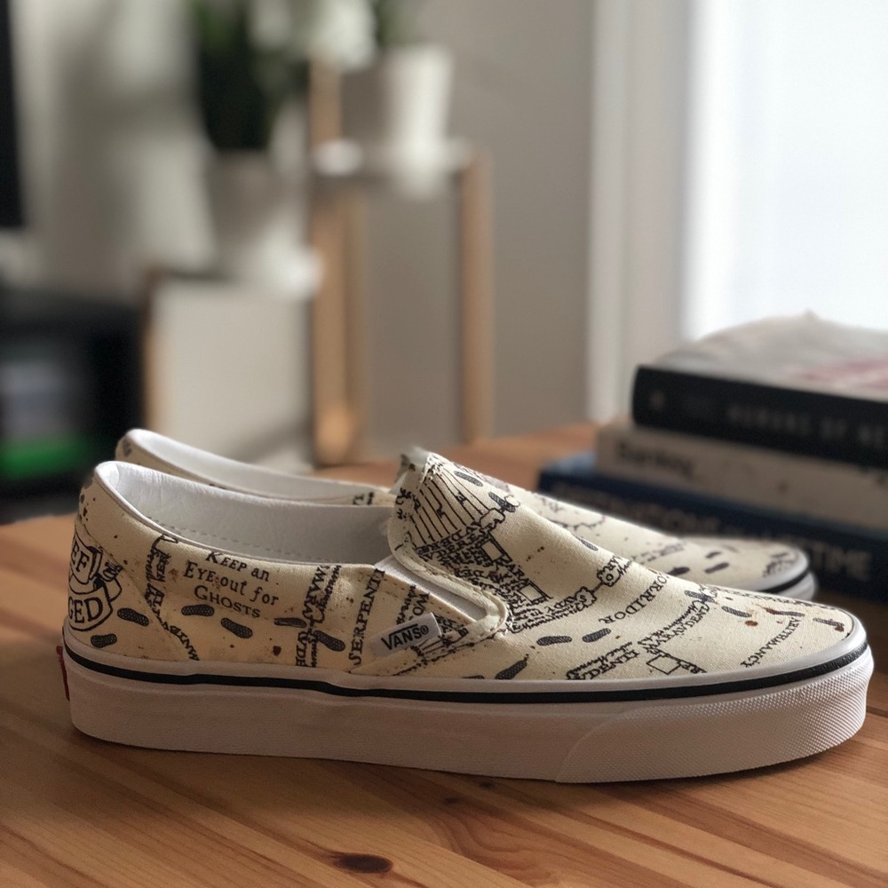 Vans X Harry Potter “Marauders Map” Slip-On - Picture 2 of 4